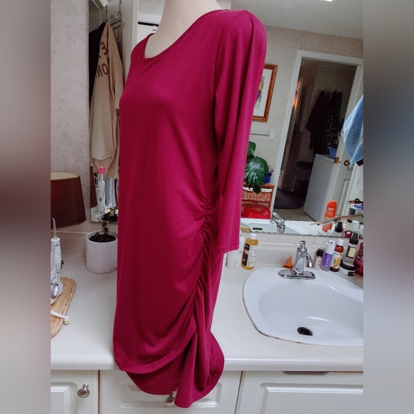 Midi Casual Tee Shirt Dress Burgundy With Side Details Tulip Front Hem Size XL - Picture 2 of 7